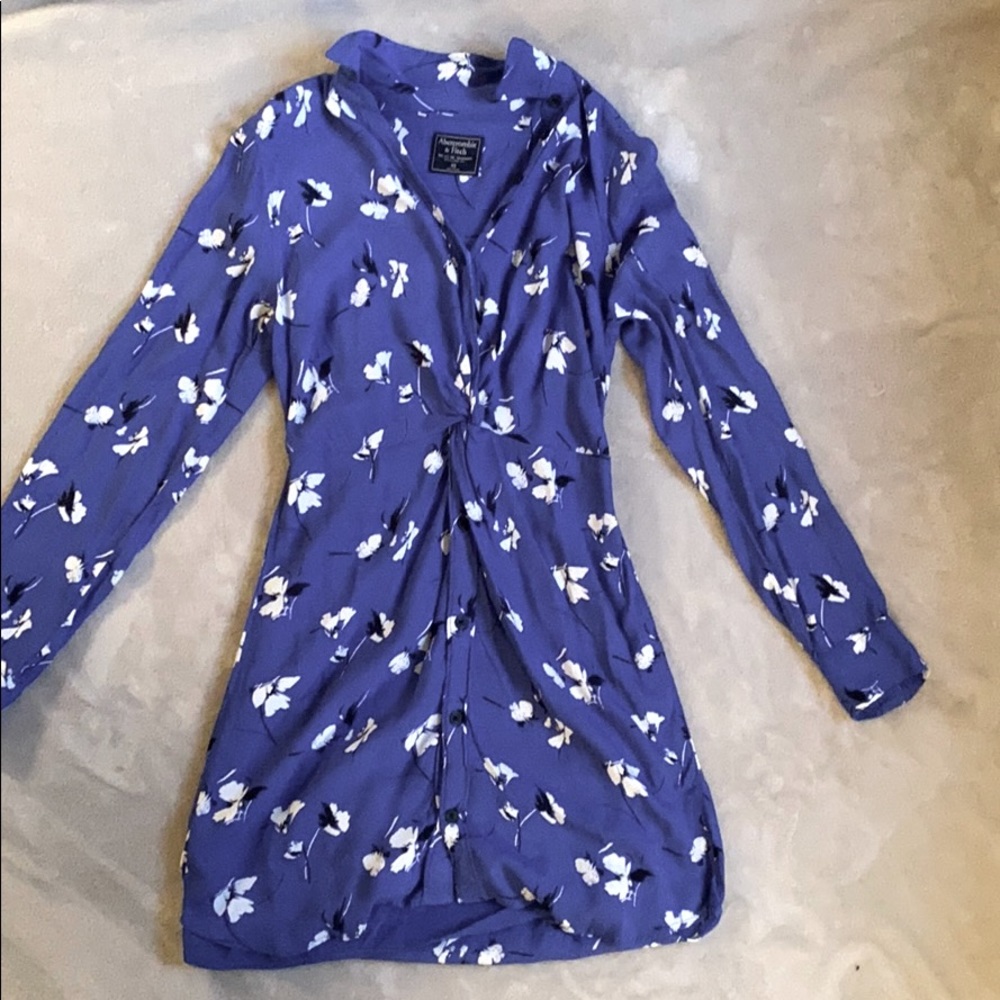 Abercrombie & Fitch Long Sleeve Floral Dress